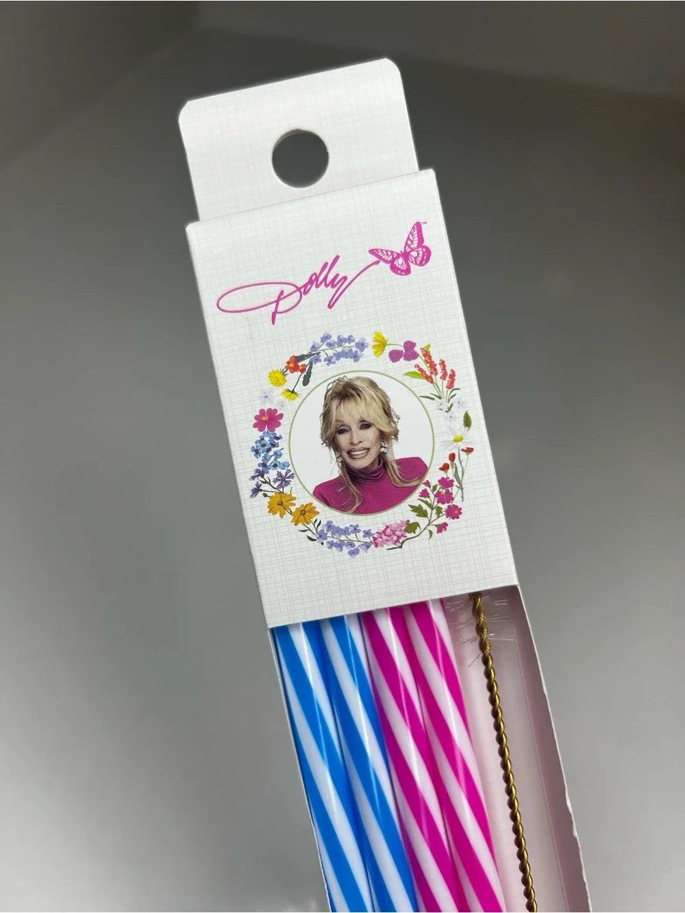Dolly Parton set four